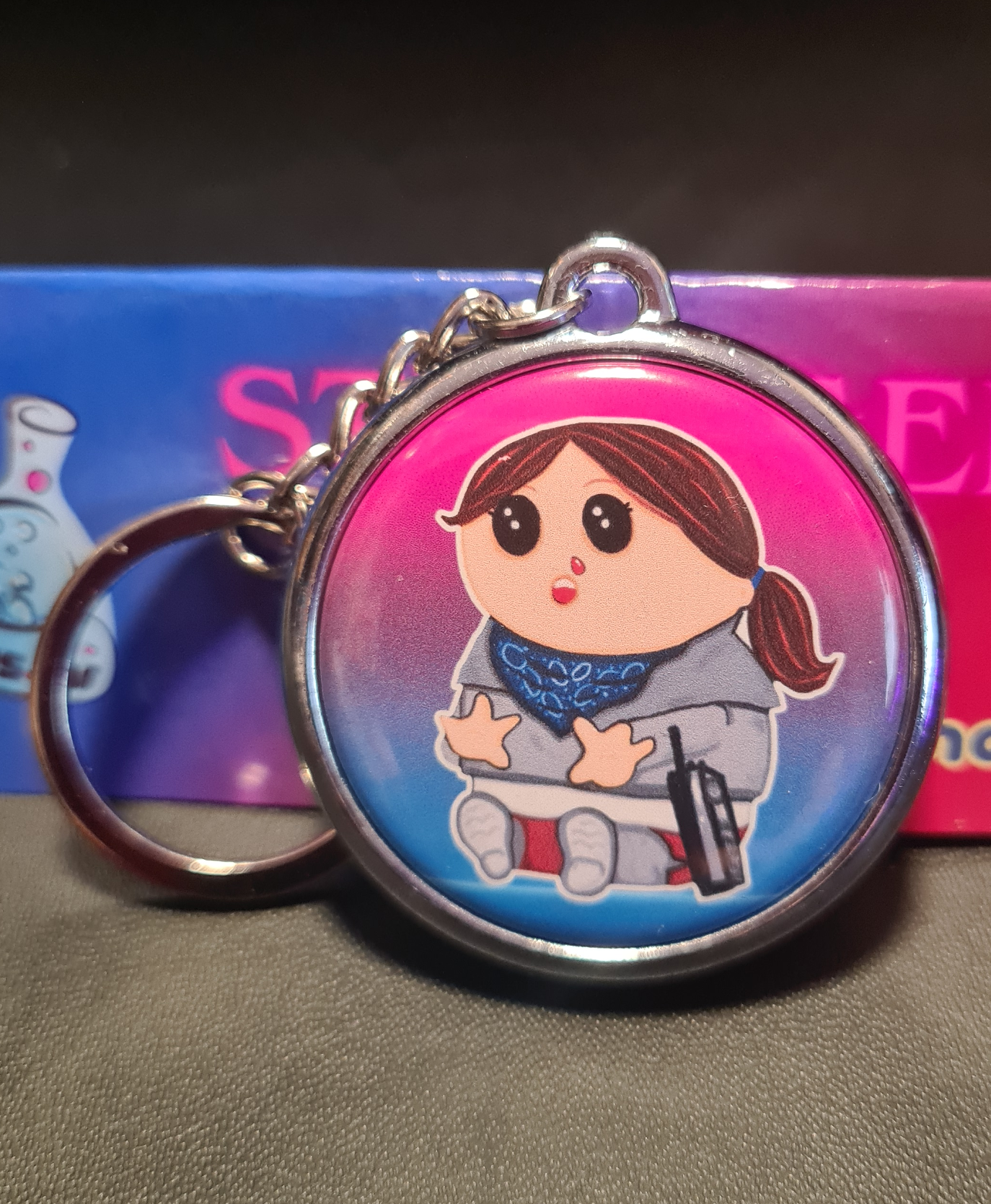 Llavero Doble Cara Ninu Stranger Stuff PSYCHIC - EVIL